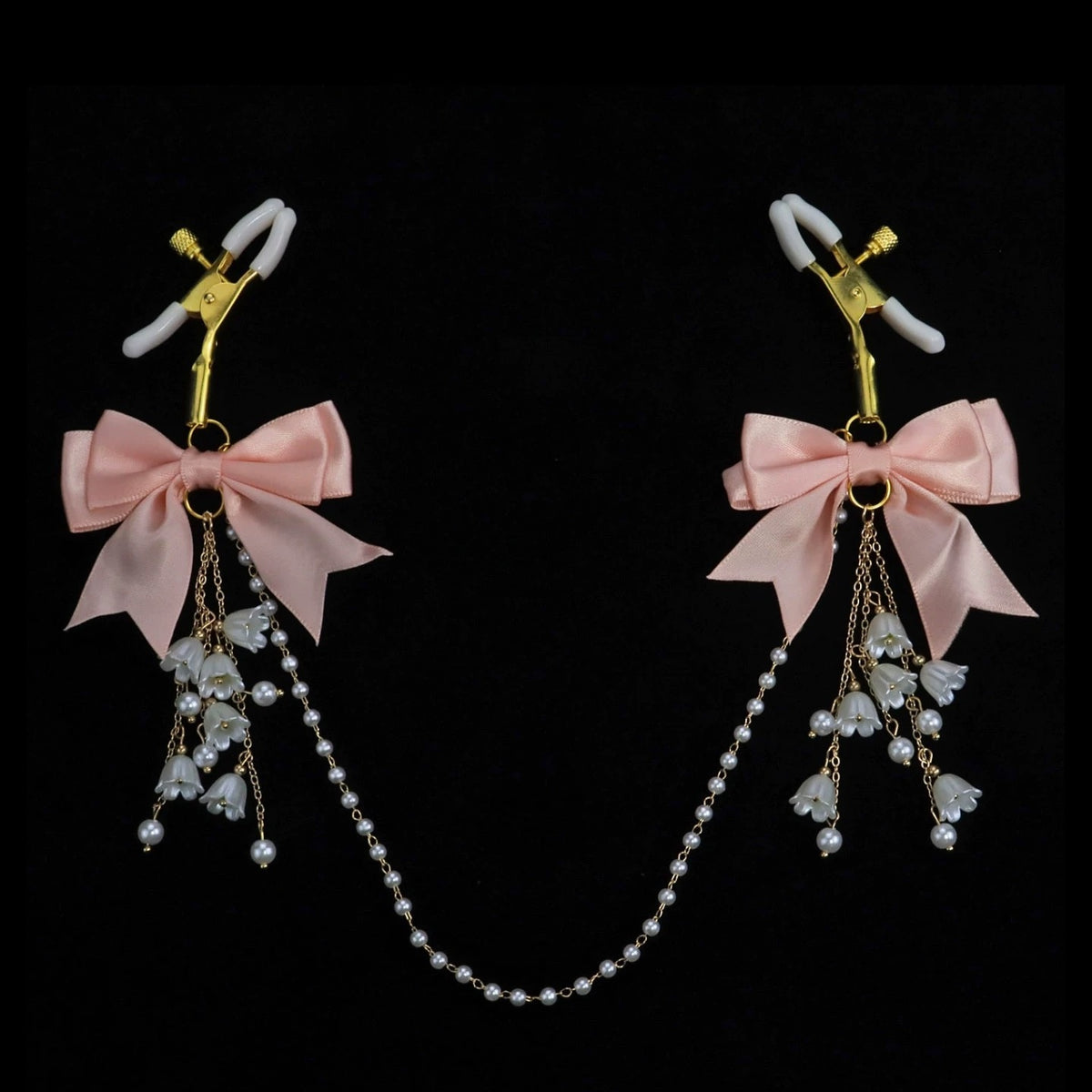 Gothic Bow Flower Chain Pendant - Metal Chain Detail - gothic necklace | Blackyyds