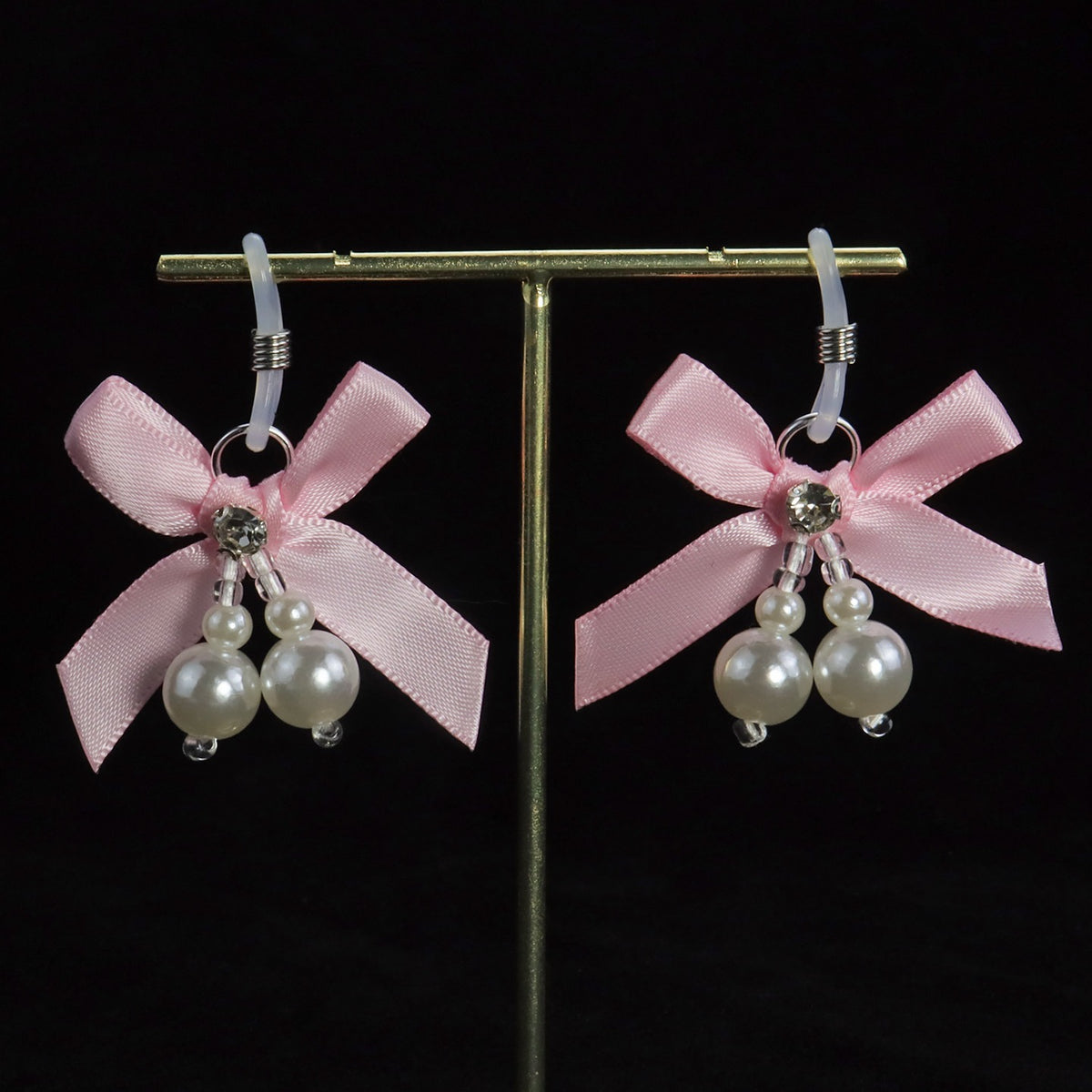 Gothic Bow Pendant - Multi-Color Pearl Clip Attachment product view 5 | Blackyyds