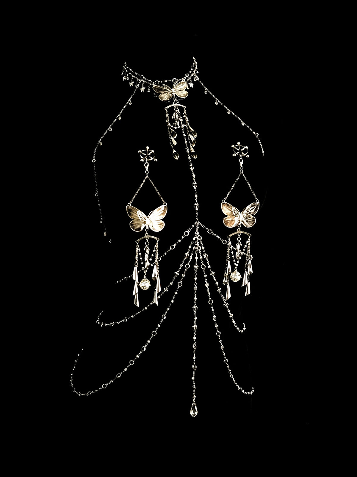 Gothic Butterfly Pendant - Rhinestone with Elastic Body Chain belly chain detail shot | Blackyyds