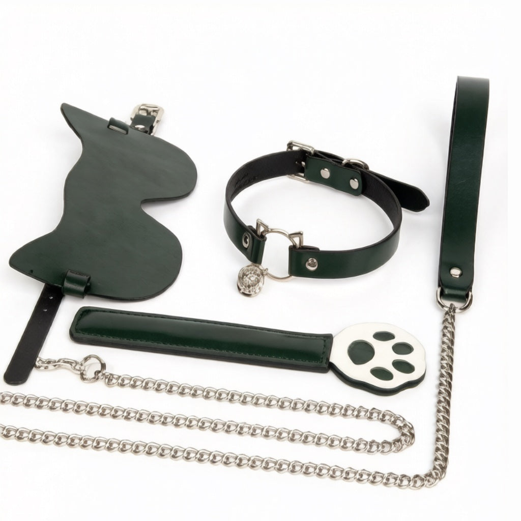 Gothic Cat Choker Bracelet Mask Set - Multicolor gothic necklace detail shot | Blackyyds