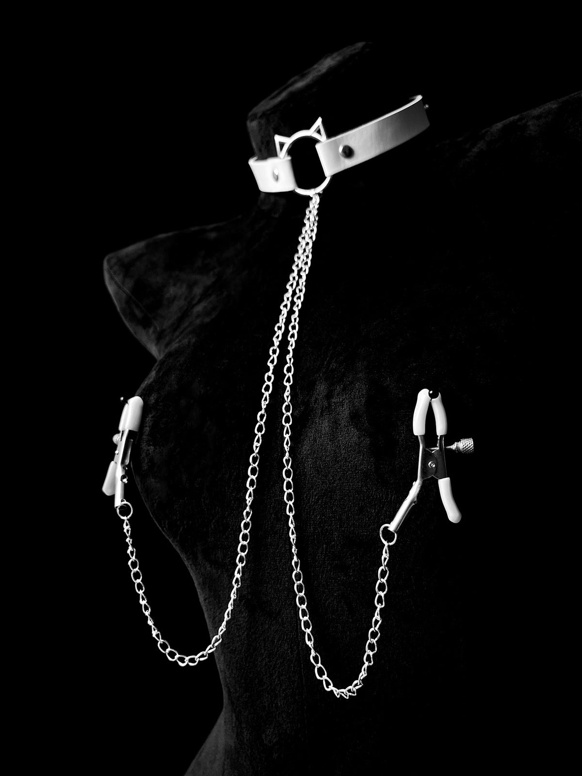 Gothic Choker - Black-and-White Clip Attachment | Alt Fashion Collar — view 1 alternate view 3 | Blackyyds