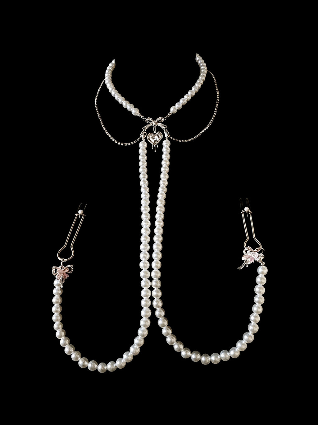 Gothic Heart Choker - Pearl with Body Chain belly chain detail shot | Blackyyds