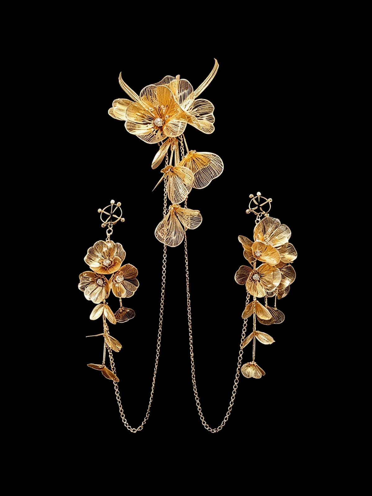 Gothic Oversized Flower Pendant - with Body Chain belly chain detail shot | Blackyyds