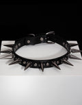 black spike rivet trap choker front view | Blackyyds