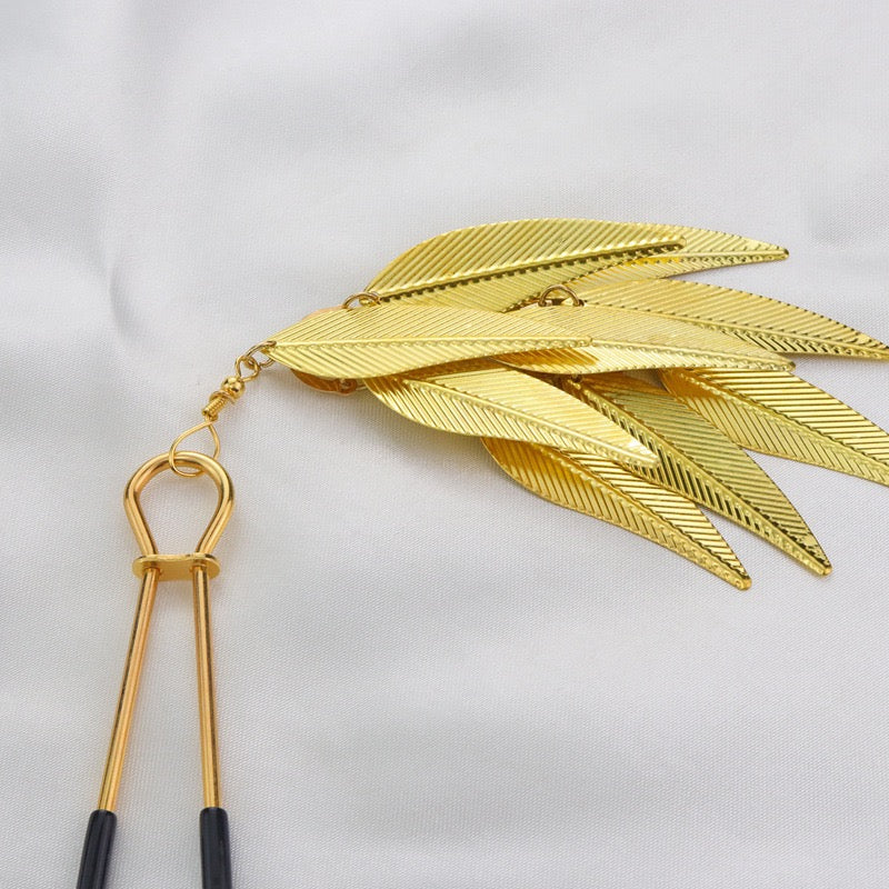 Gothic Tassel Leaf Pendant - Gold-and-Silver Clip Attachment product view 5 | Blackyyds