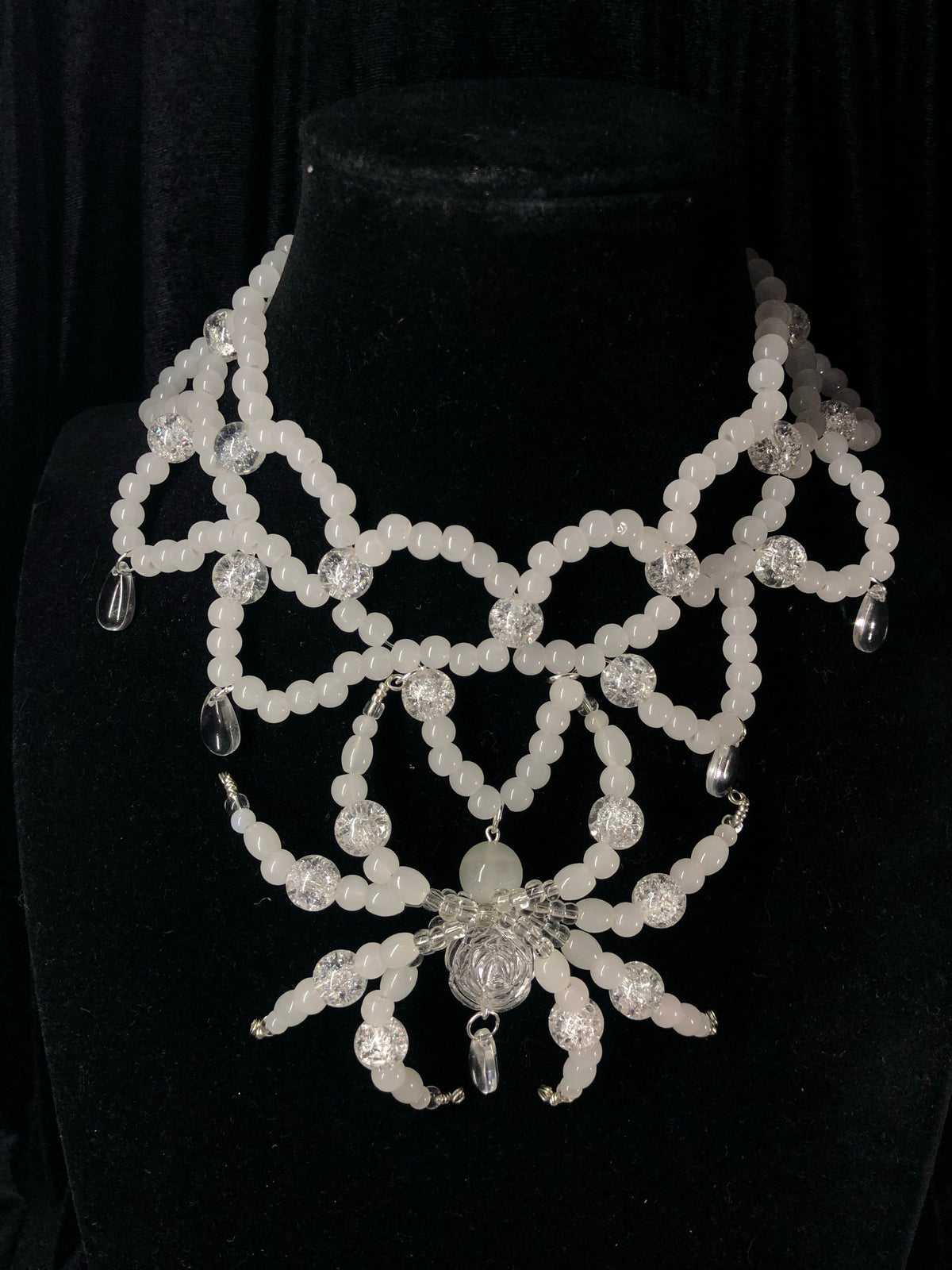 Jade Spirit Necklace Collar Dark Punk Gothic Choker detail shot | Blackyyds