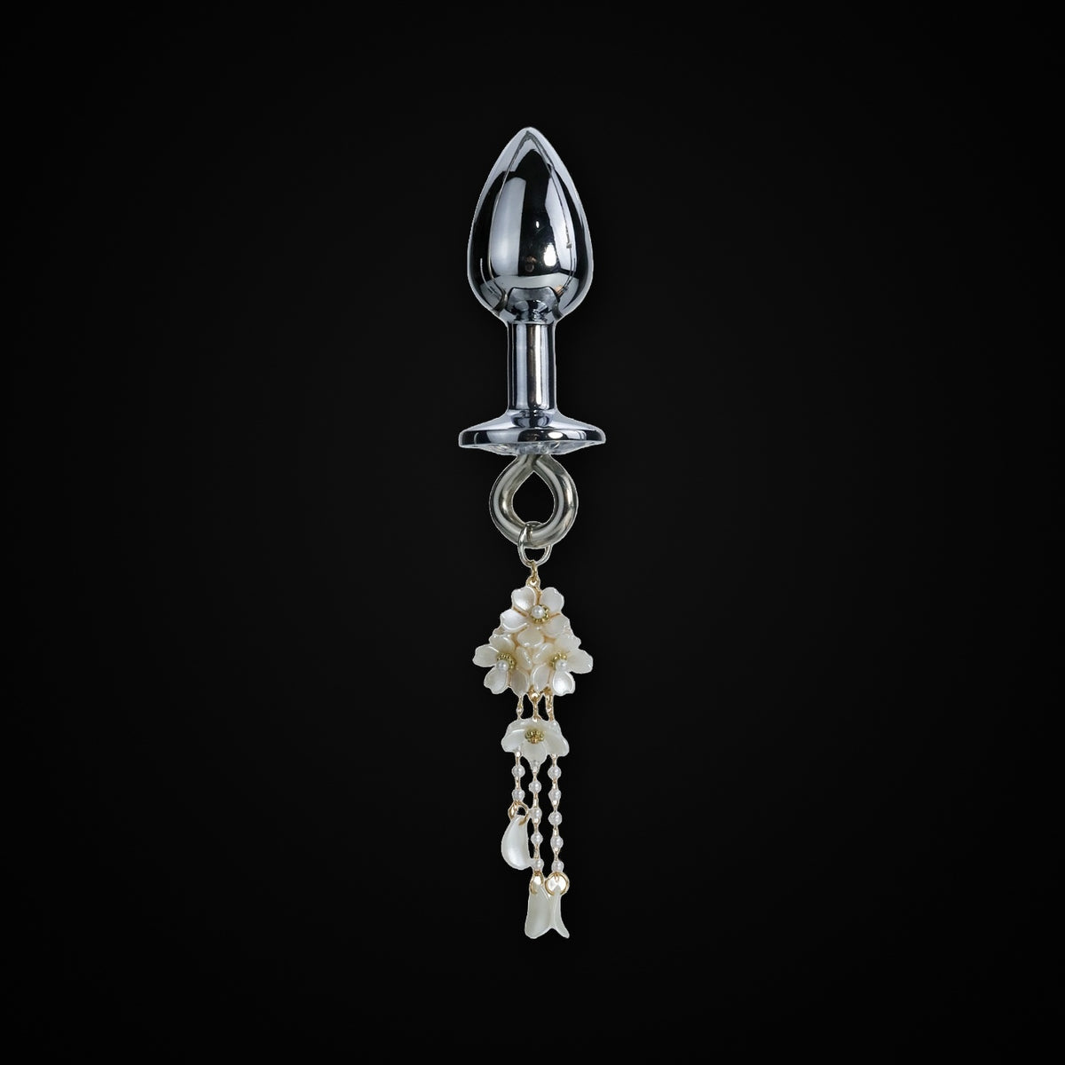 Pearl Flower Tassel Jewel Plug in Silver