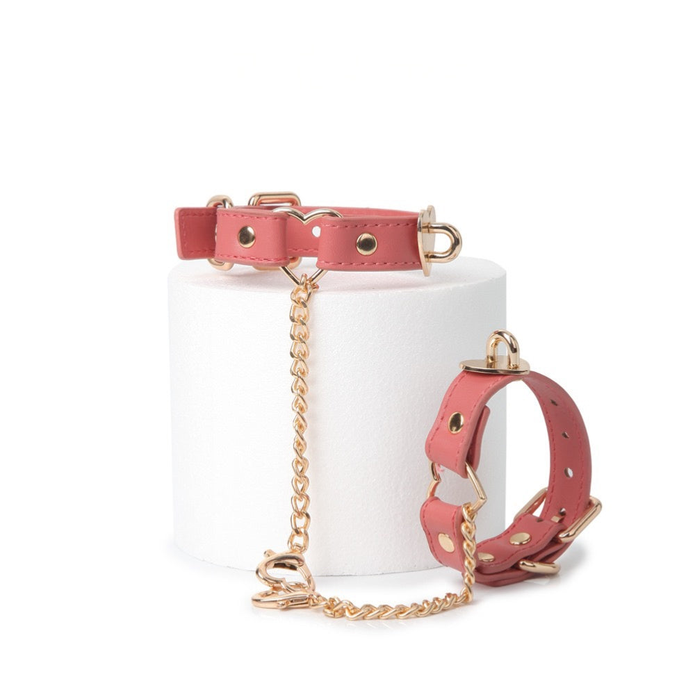 Punk Heart Bracelet Anklet - Pink spike bracelet detail shot | Blackyyds