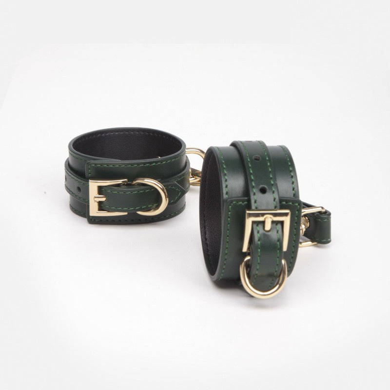 Punk Leather Cuff Bracelet - Multi-Color Cowhide spike bracelet detail shot | Blackyyds
