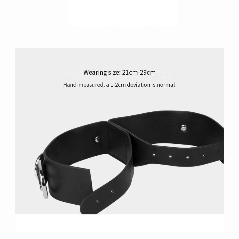 Punk Linked Chain Bracelet - Black angle view | Blackyyds