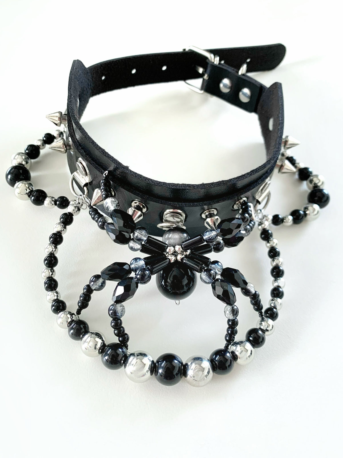 Gu Spider Necklace Collar Dark Punk Gothic Choker product view 2 | Blackyyds