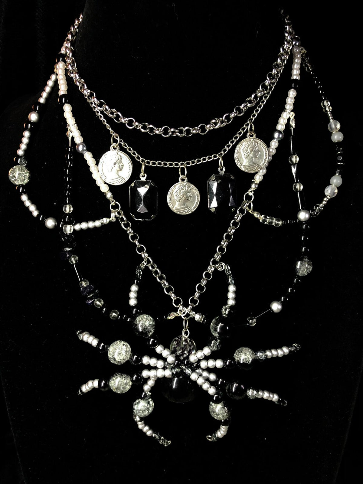 Snow Thorn Spider Necklace Dark Gothic Punk Handmade angle view | Blackyyds