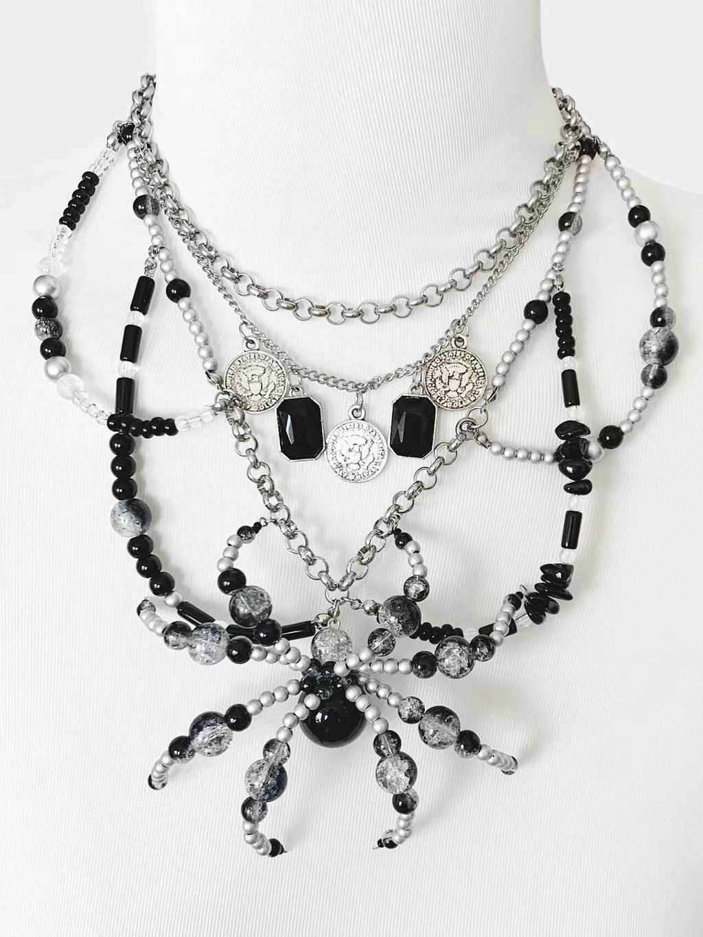 Snow Thorn Spider Necklace Dark Gothic Punk Handmade detail shot | Blackyyds