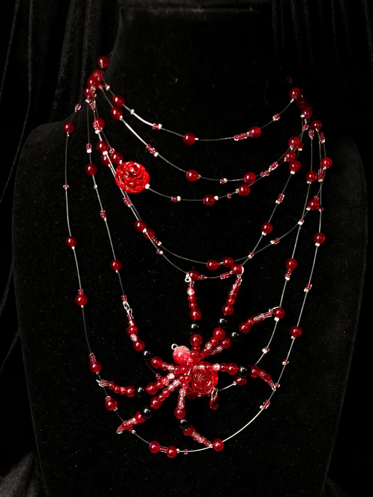 Tixue Red Spider Necklace Dark Gothic Punk Handmade angle view | Blackyyds