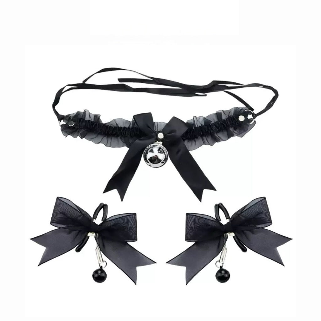 Y2K Bow Bell Set - Black-and-White Clip Attachment close-up detail | Blackyyds