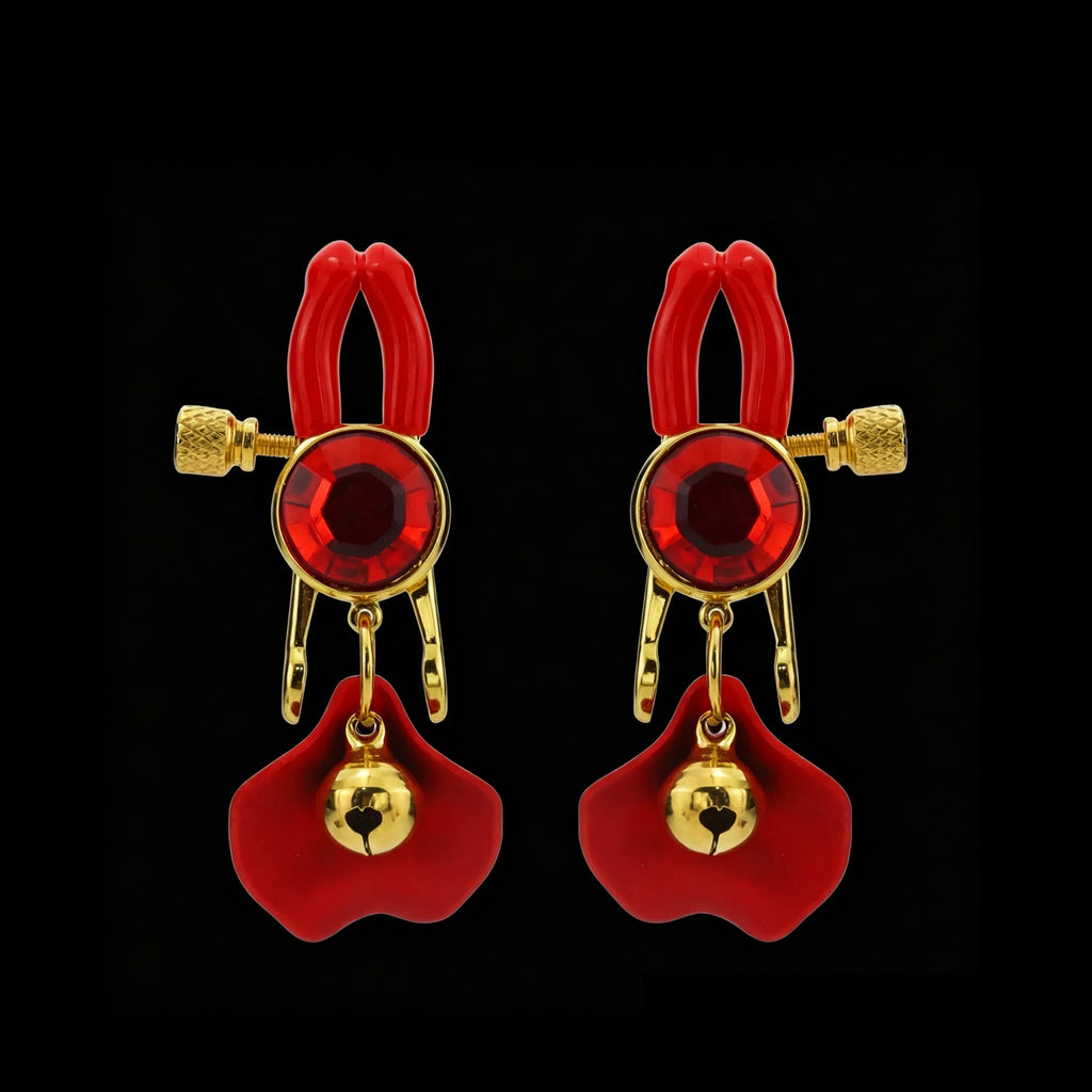 white red petal bell pendant close-up of petal | Blackyyds
