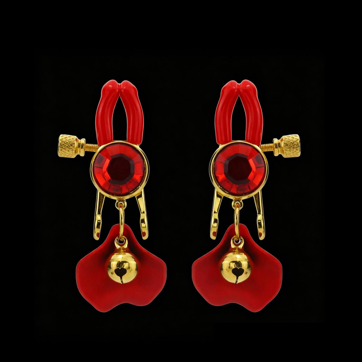 white red petal bell pendant close-up of petal | Blackyyds
