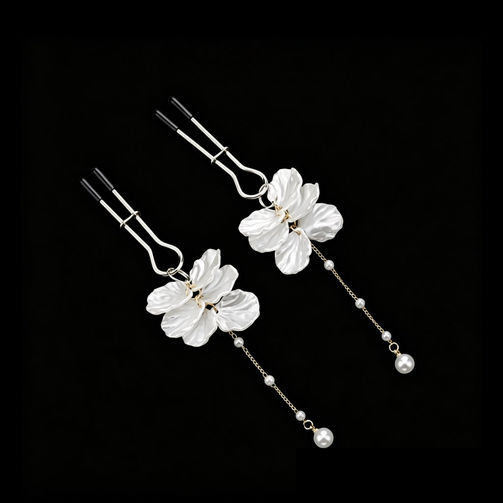 Y2K Petal Pendant - White Pearl Clip Attachment angle view | Blackyyds